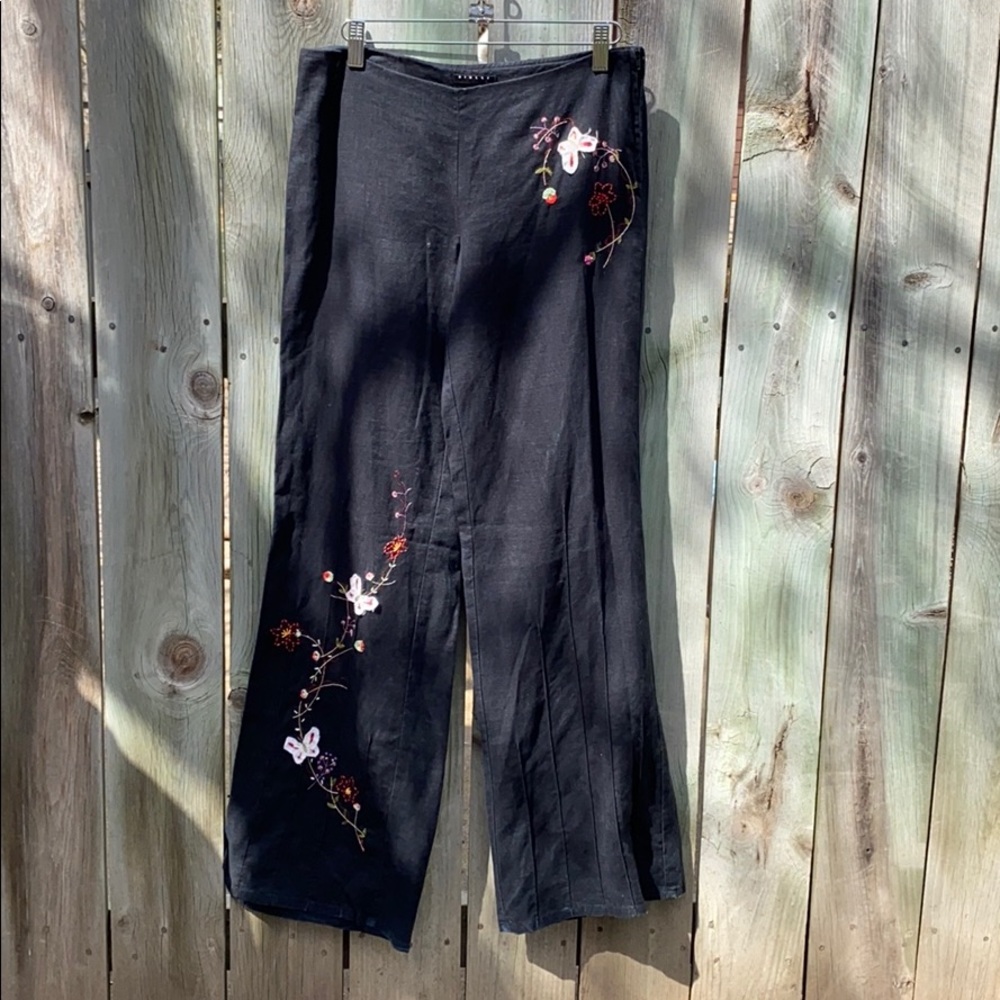 Sisley Black Wide-Leg Linen Trousers with Embroidered Floral Details